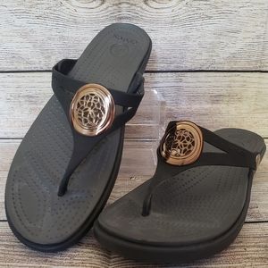 Crocs sandal wedge